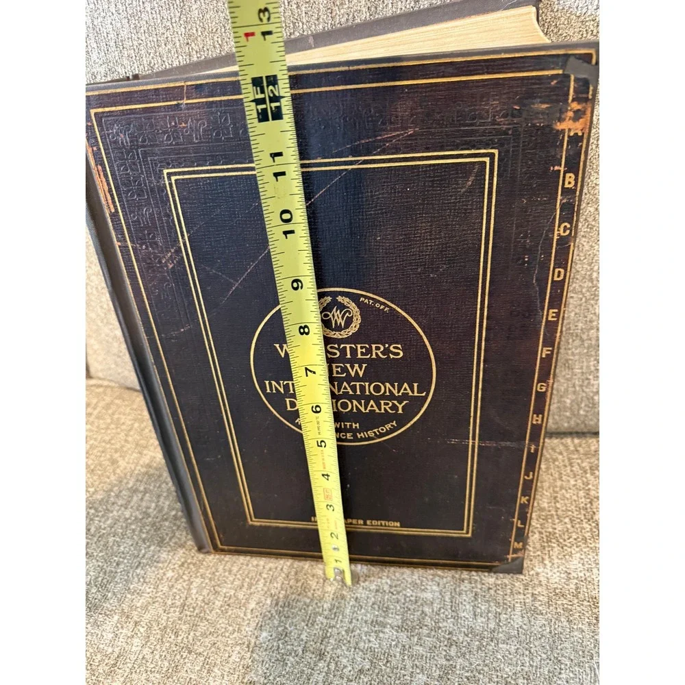 1923‎ Webster's New International Dictionary Reference History India Paper